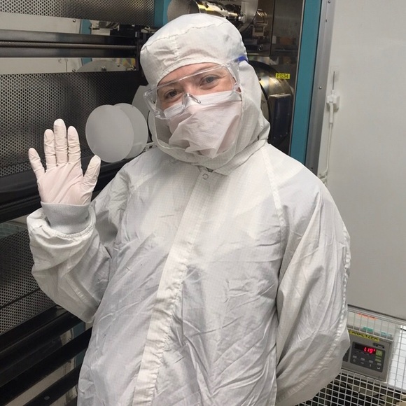 Meet your Posher, Jess - Picture 3 of 8